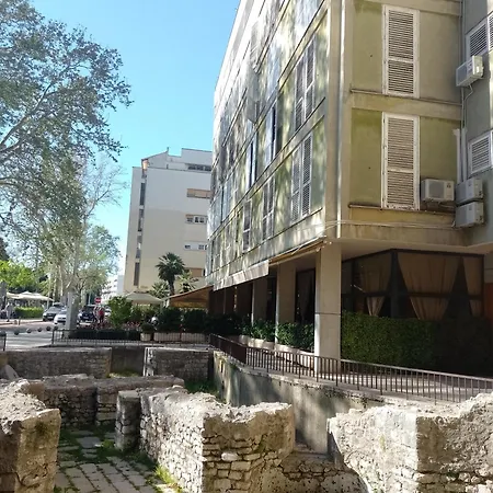 Apartment Milmar - Self Check-In Zadar Exterior photo